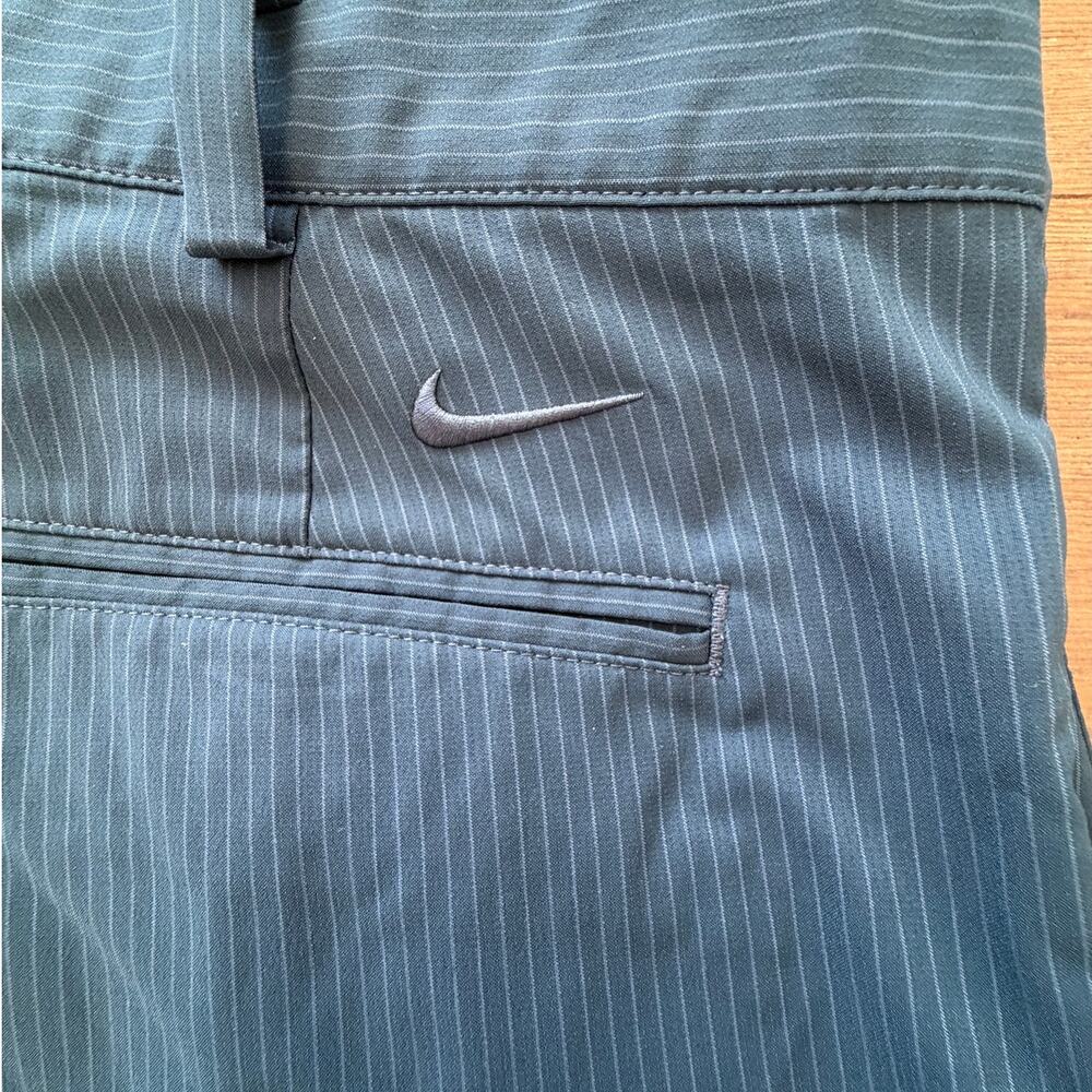 Nike Golf Dri Fit Tour Performance Shorts Men’s 40  Pinstripe Athletic Golf